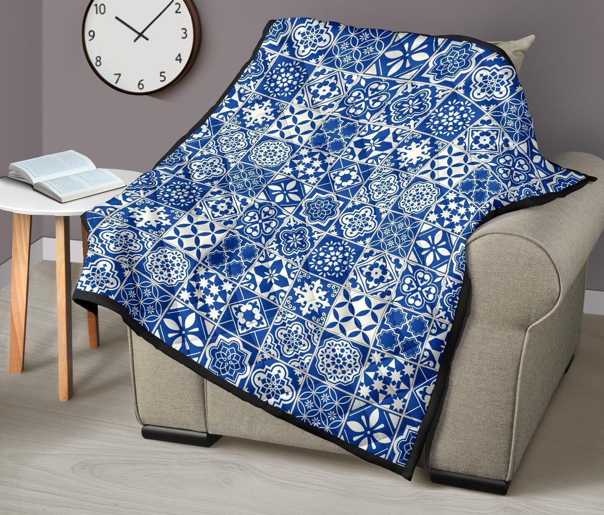 Swedish Print Pattern Quilt-grizzshop