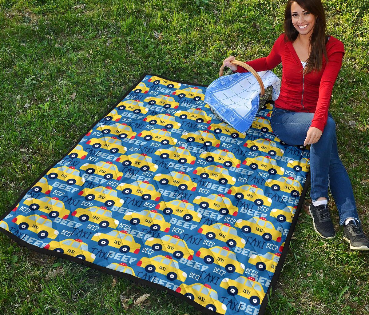 Taxi Car Pattern Print Quilt-grizzshop