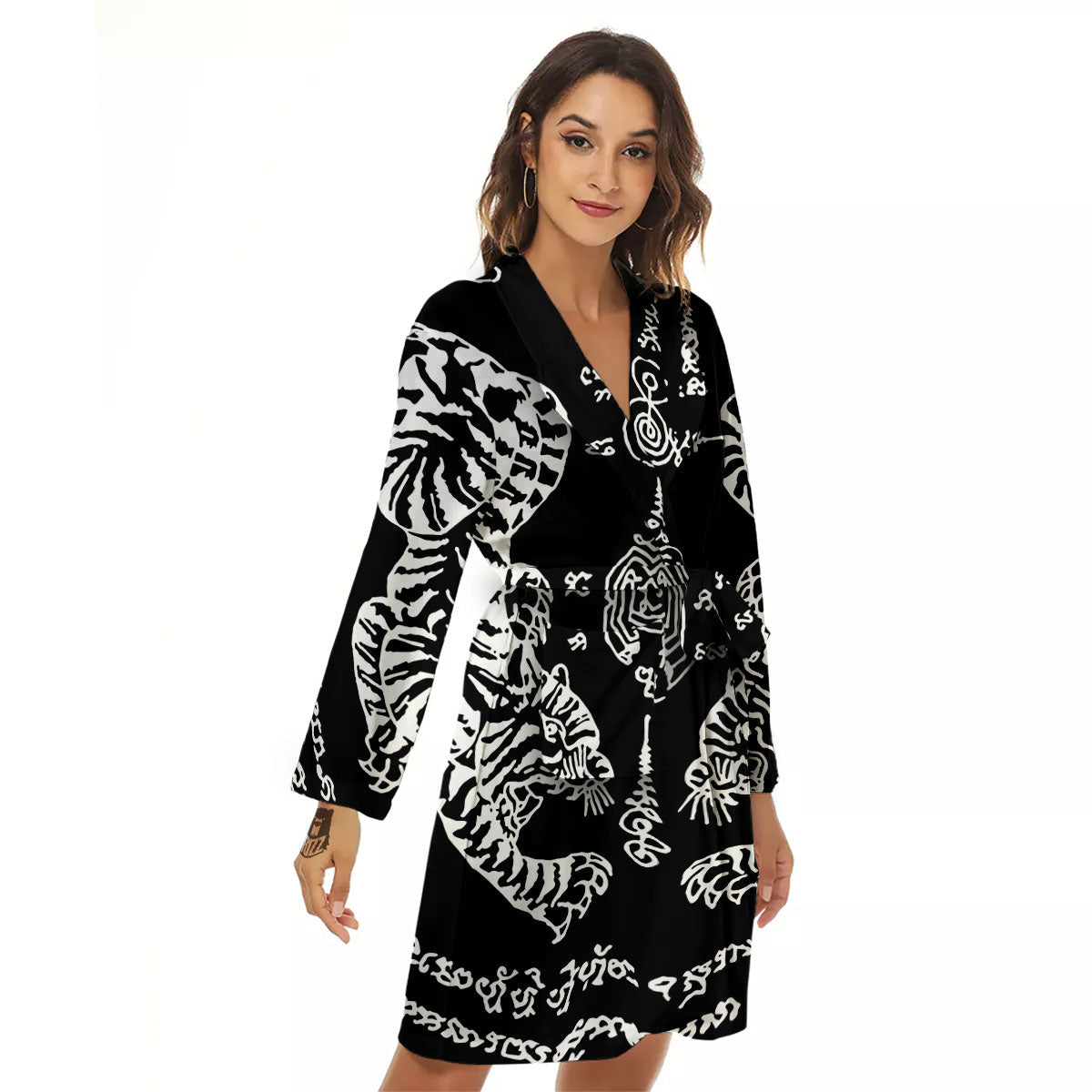 Thai Tattoo White And Black Print Women's Robe-grizzshop