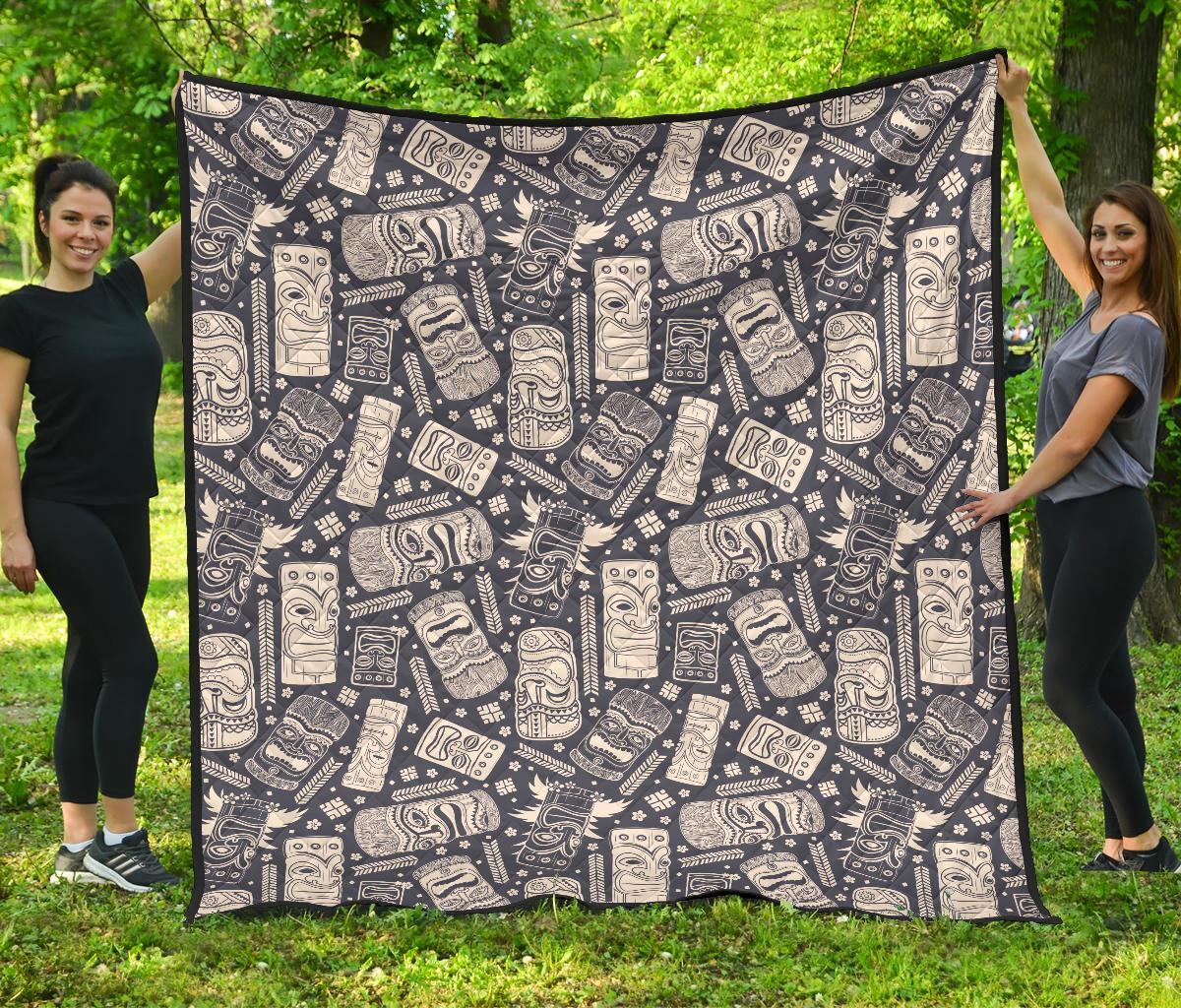 Tiki Pattern Print Quilt-grizzshop