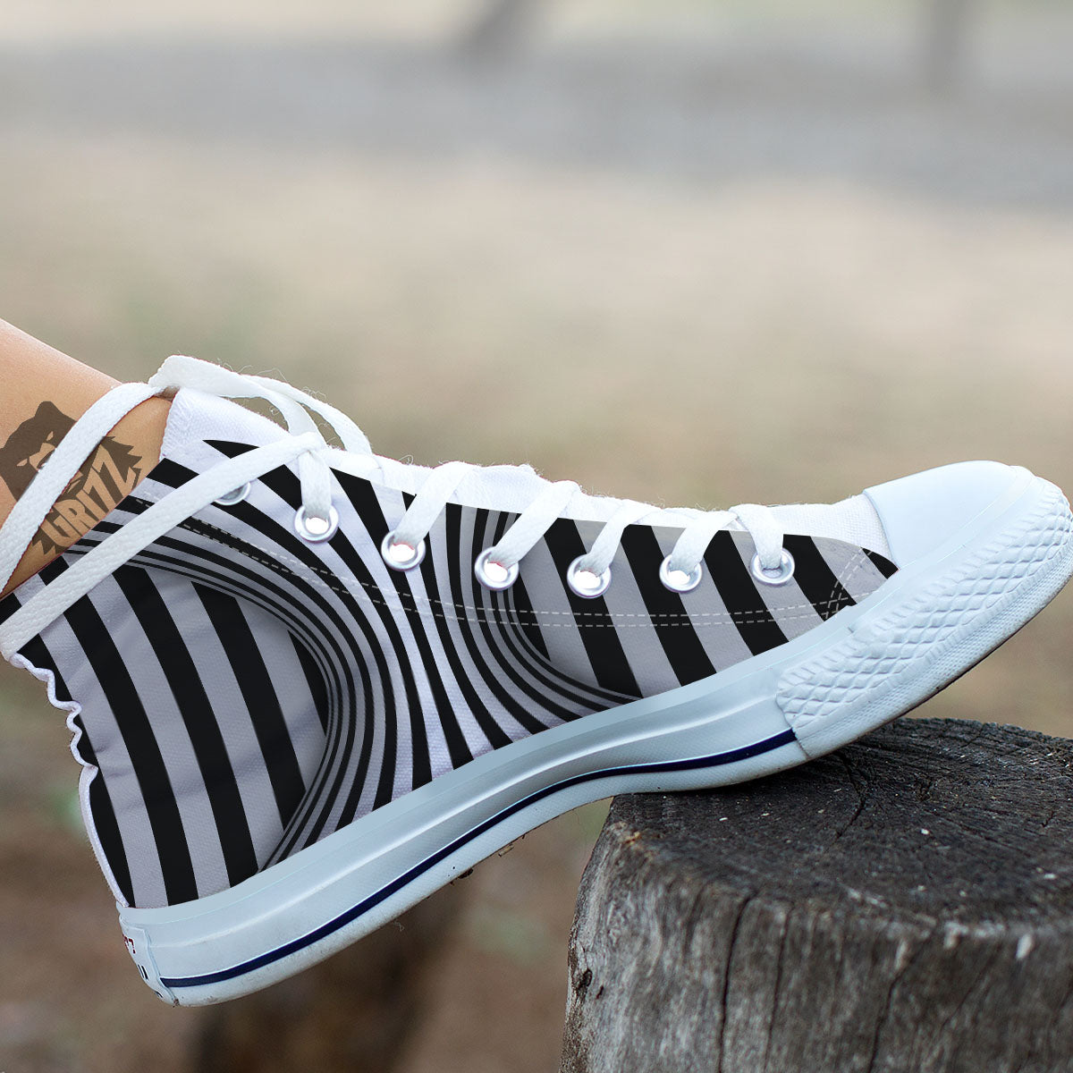 Torus Illusion White And Black Print White High Top Shoes-grizzshop
