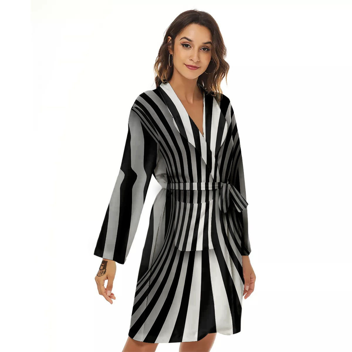 Torus Illusion White And Black Print Women's Robe-grizzshop
