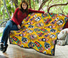 Totem Mask Pattern Print Quilt-grizzshop