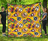 Totem Mask Pattern Print Quilt-grizzshop