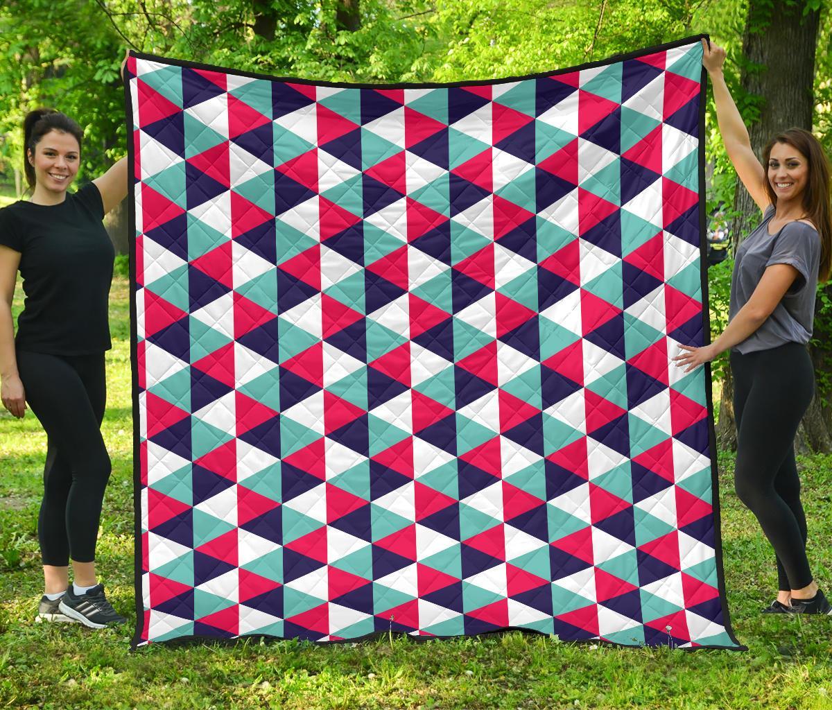 Triangle Pattern Print Quilt-grizzshop