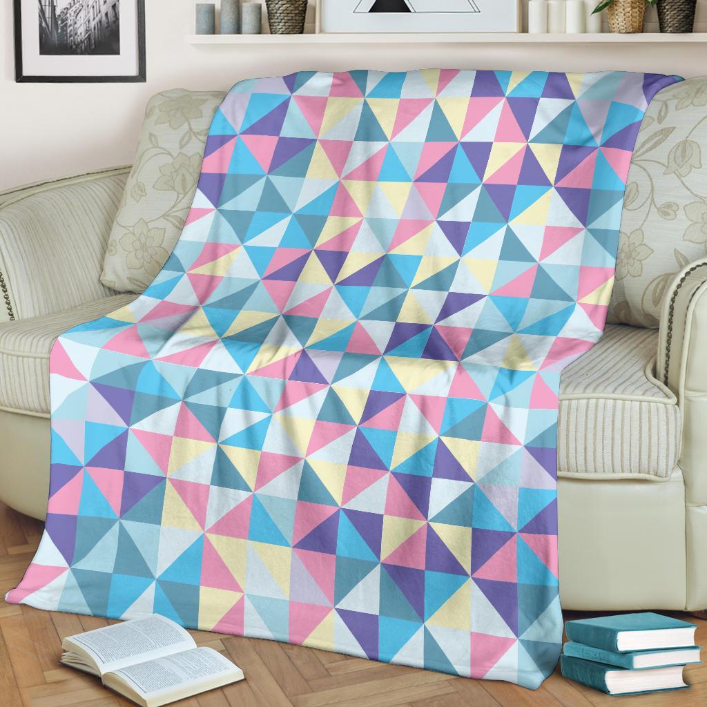 Triangle Print Pattern Blanket-grizzshop