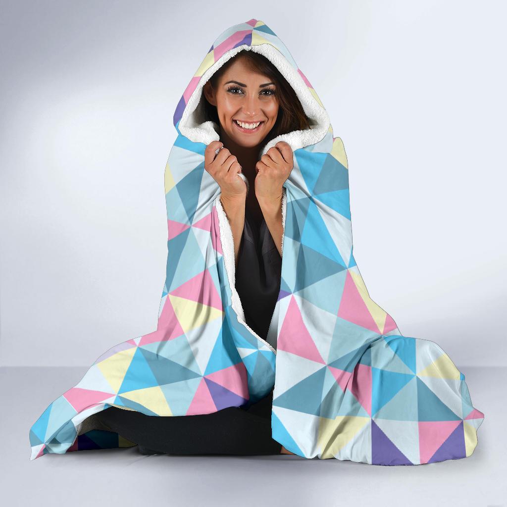 Triangle Print Pattern Hooded Blanket-grizzshop