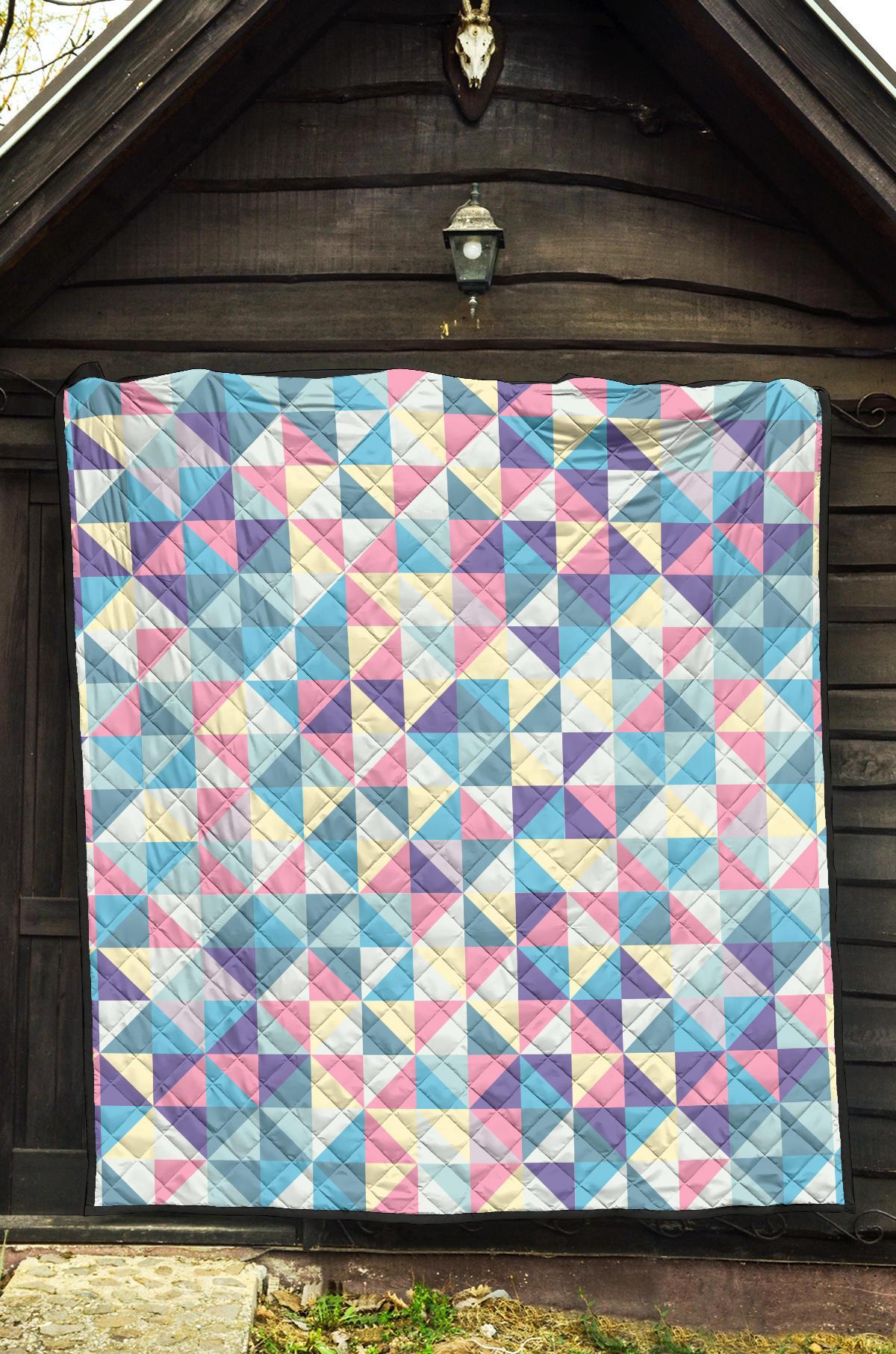 Triangle Print Pattern Quilt-grizzshop