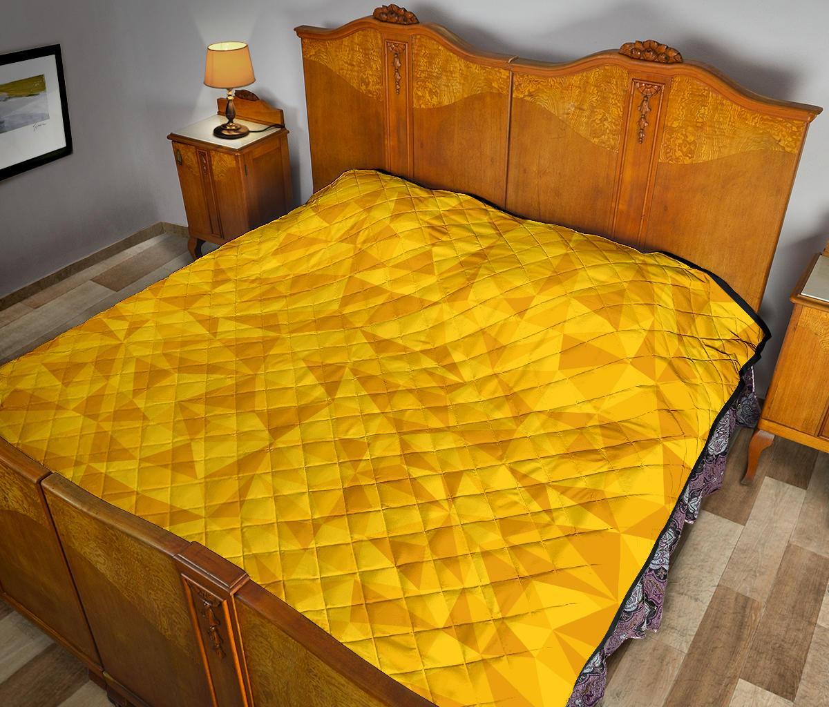 Triangle Yellow Pattern Print Quilt-grizzshop