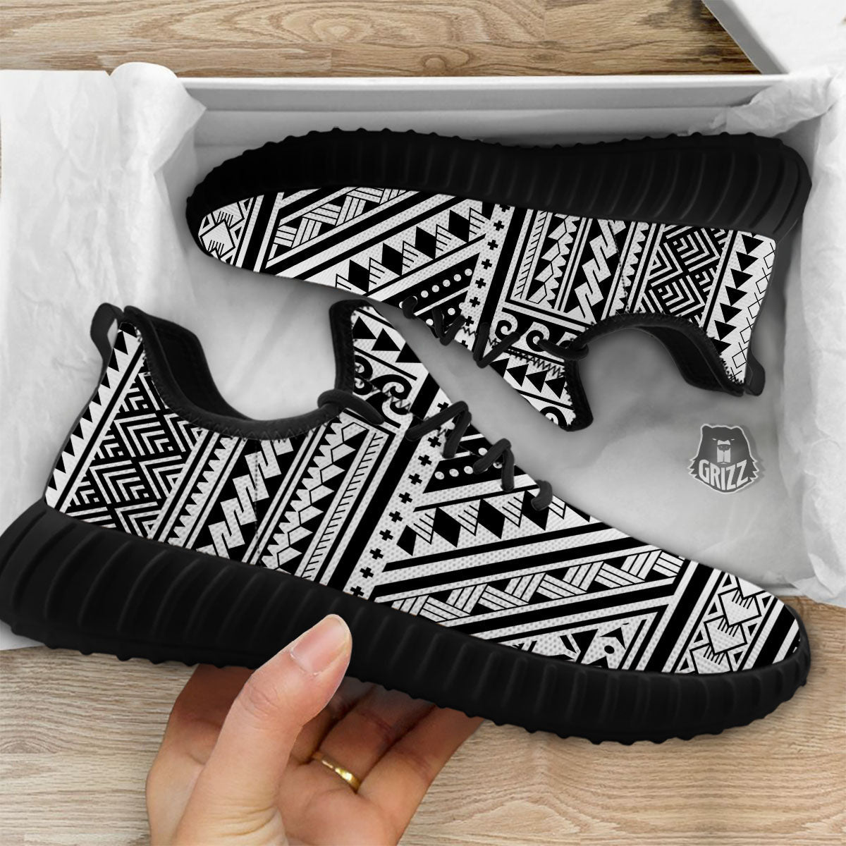 Tribal Maori Polynesian Tattoo Print Black Walking Shoes-grizzshop