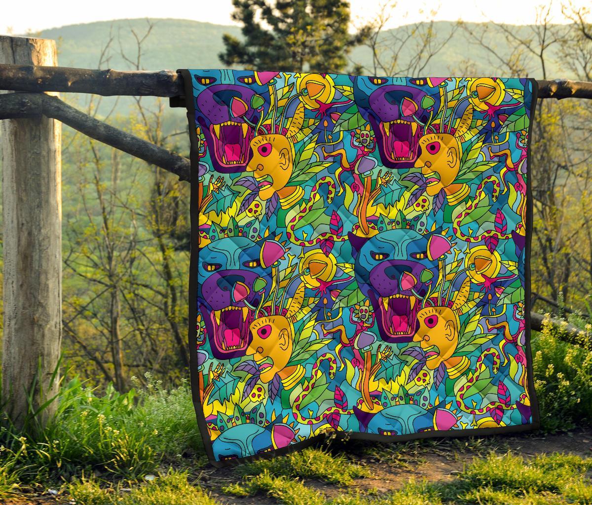 Trippy Pattern Print Quilt-grizzshop