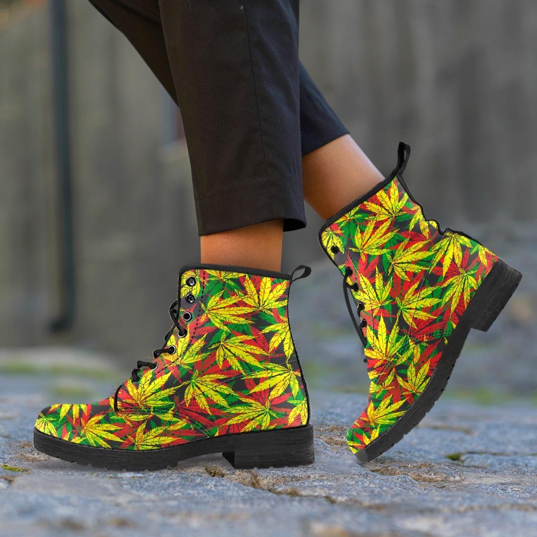 Tropical Reggae Leaf Men's Boots-grizzshop