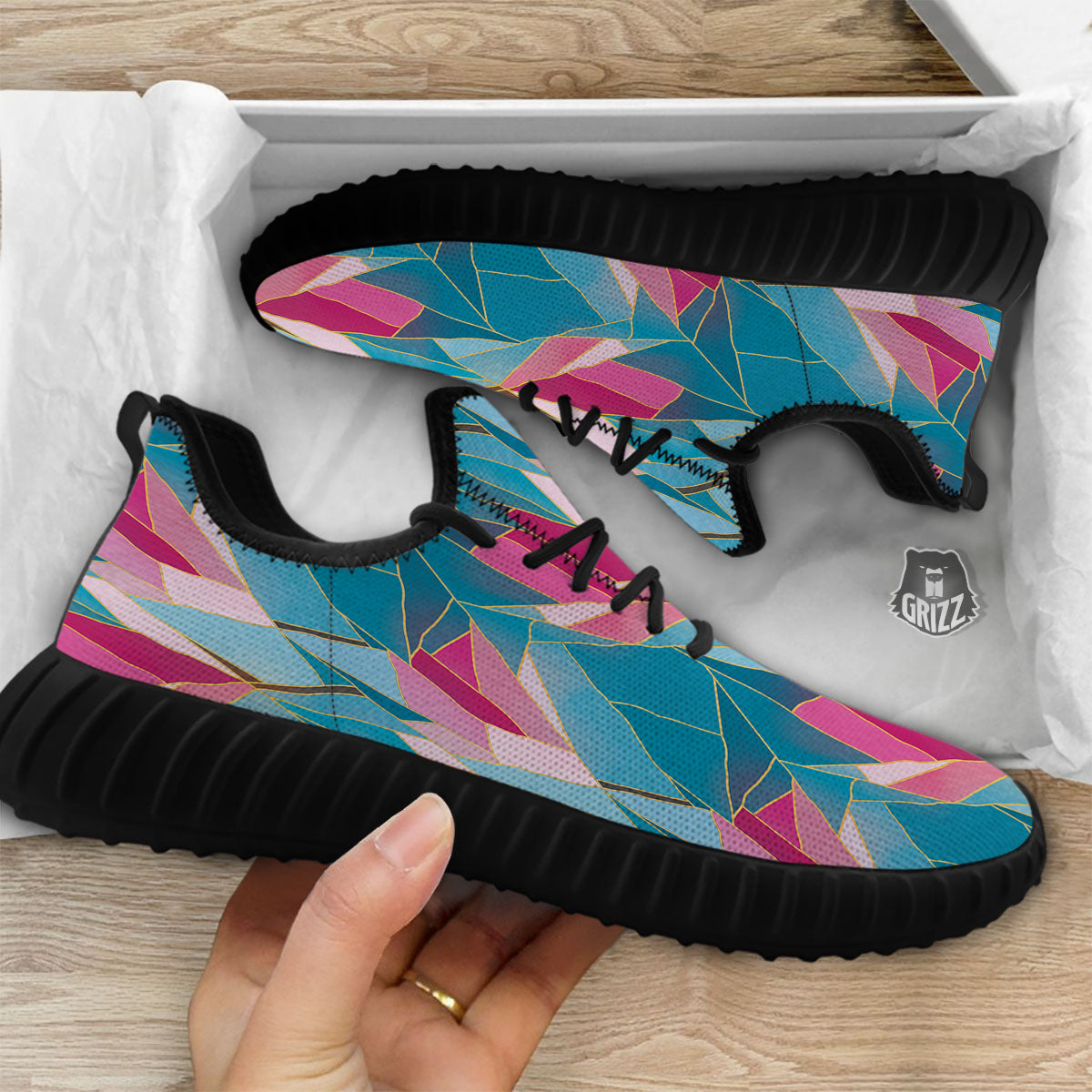 Tulip Polygon Print Pattern Black Walking Shoes-grizzshop