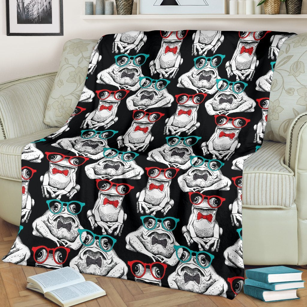 Tuxedo Frog Pattern Print Blanket-grizzshop