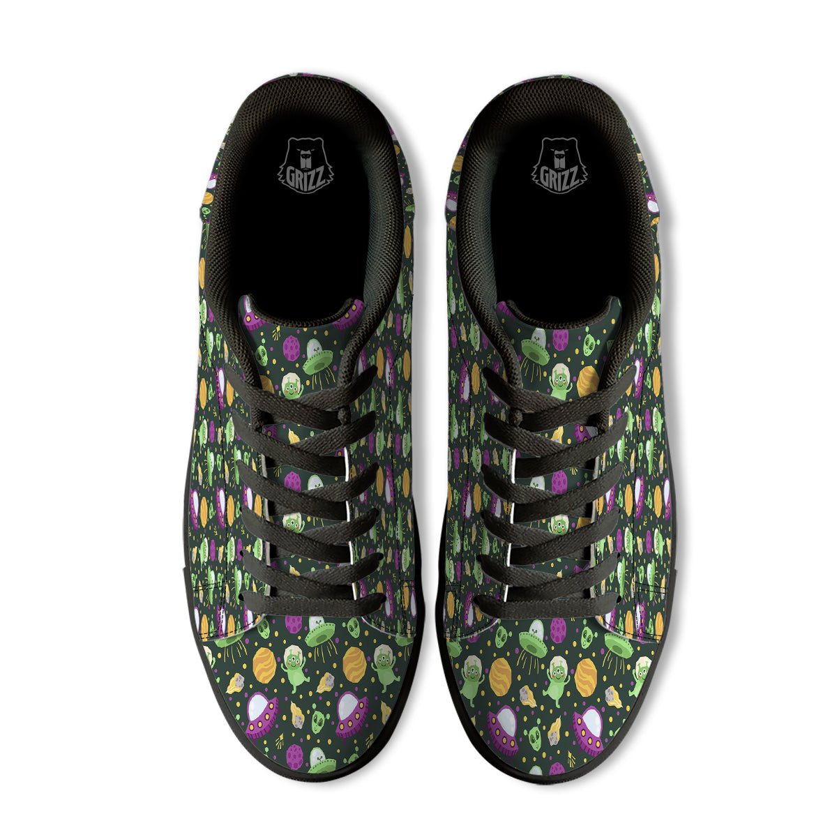 UFO Little Green Alien Print Pattern Black Low Top Sneakers-grizzshop