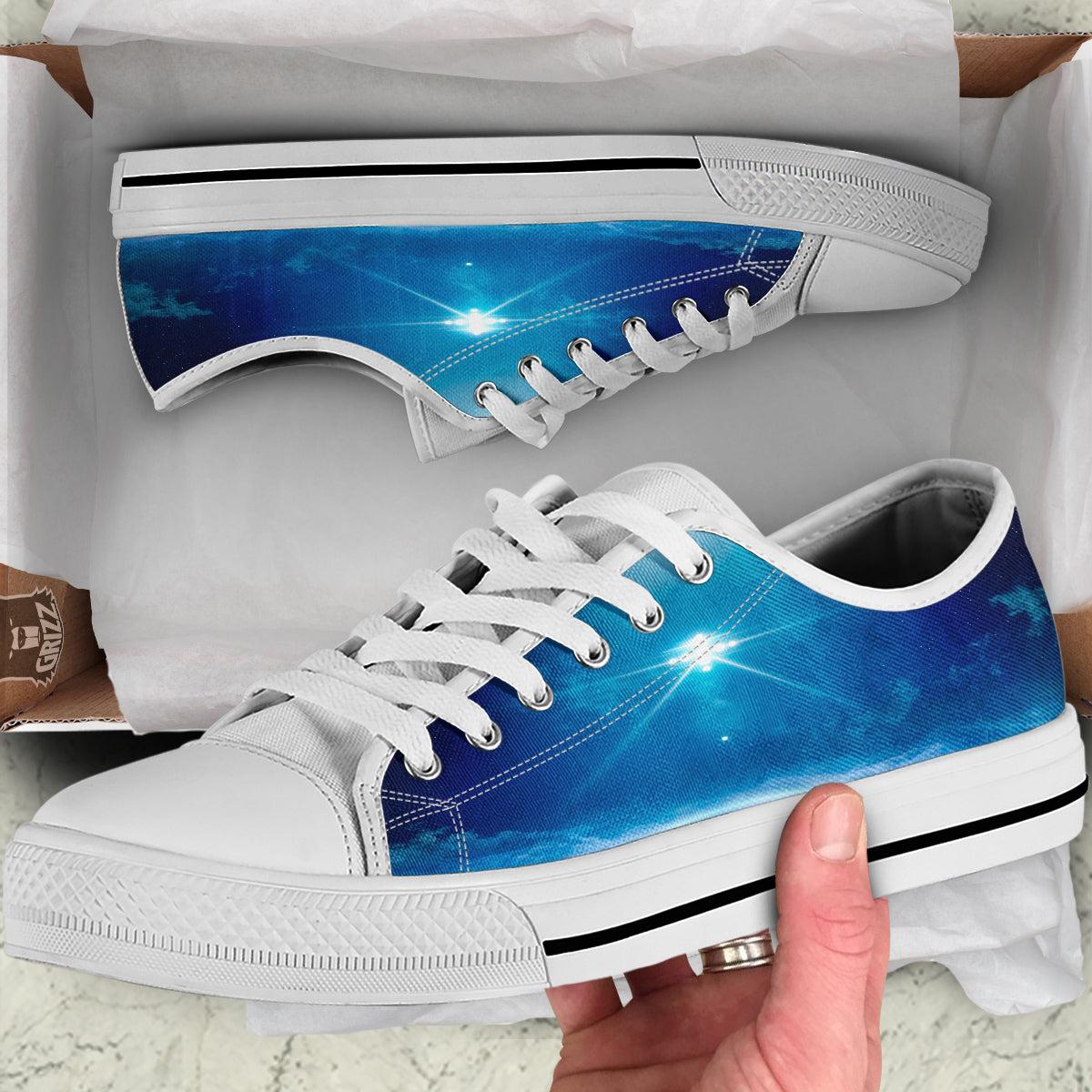 UFO On Planet Earth Print White Low Top Shoes-grizzshop