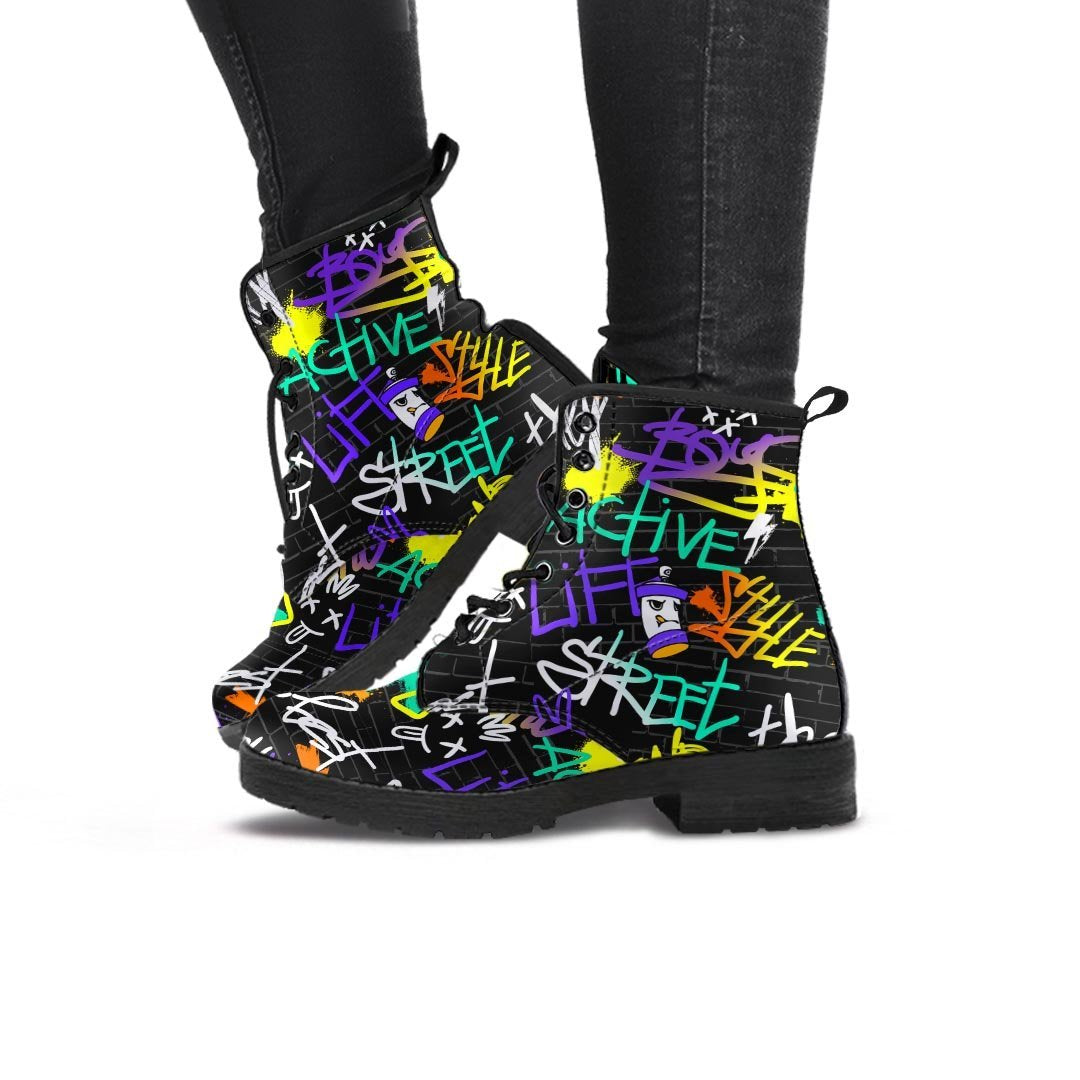 Urban Graffiti Print Women's Boots-grizzshop