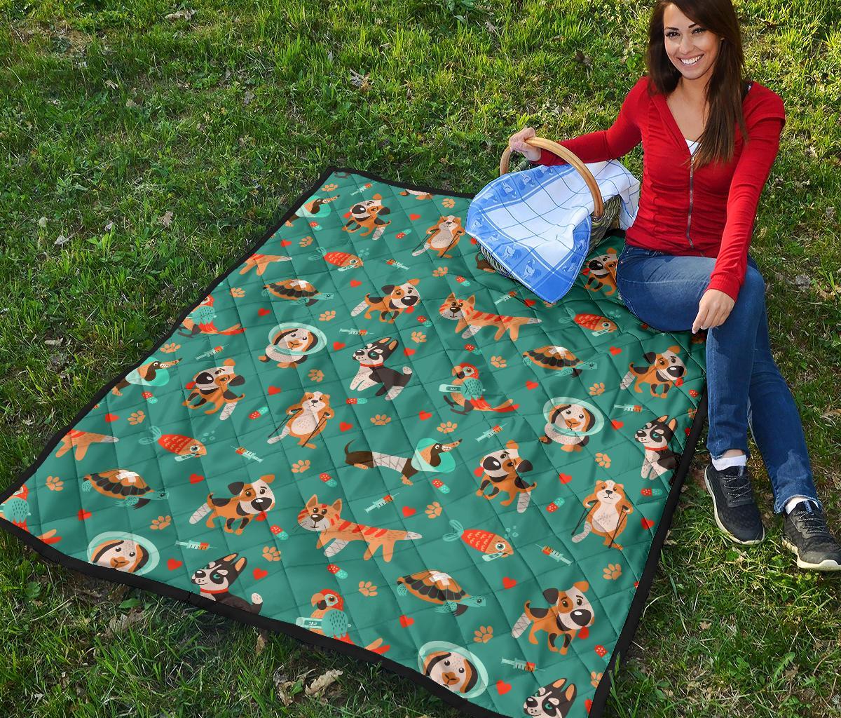 Veterianary Animal Pattern Print Quilt-grizzshop