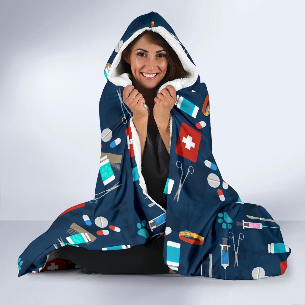 Veterianary Pattern Print Hooded Blanket-grizzshop