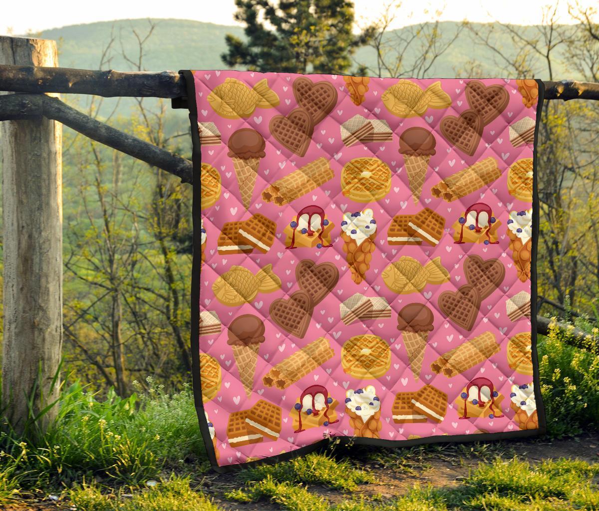 Waffle Dessert Pattern Print Quilt-grizzshop