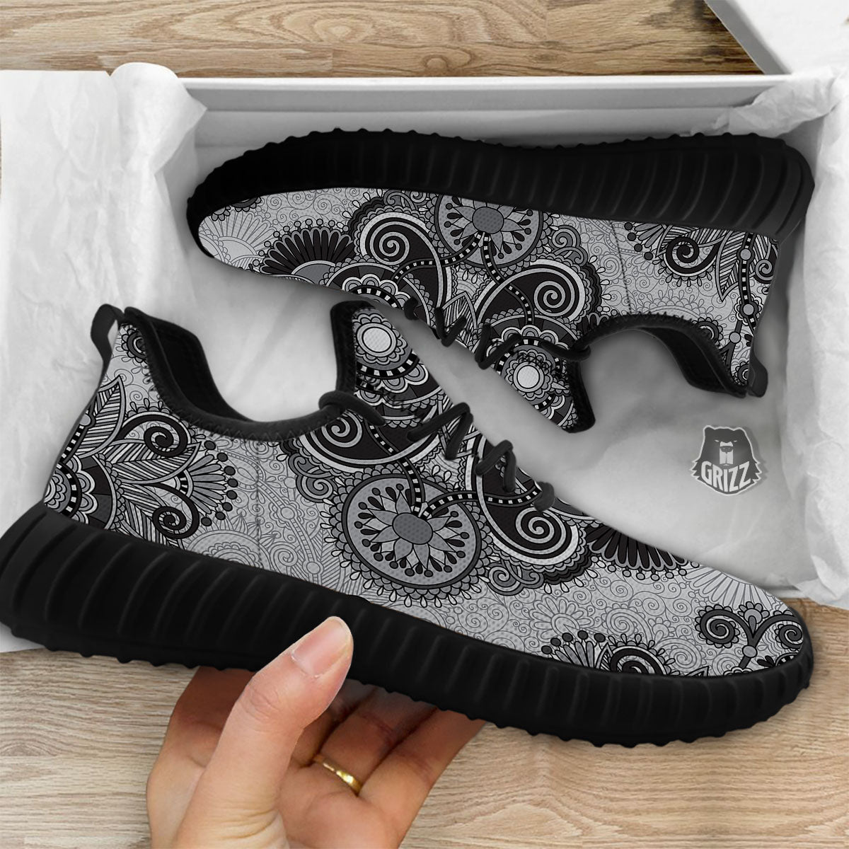 Western Floral Grey And Black Print Black Walking Shoes-grizzshop