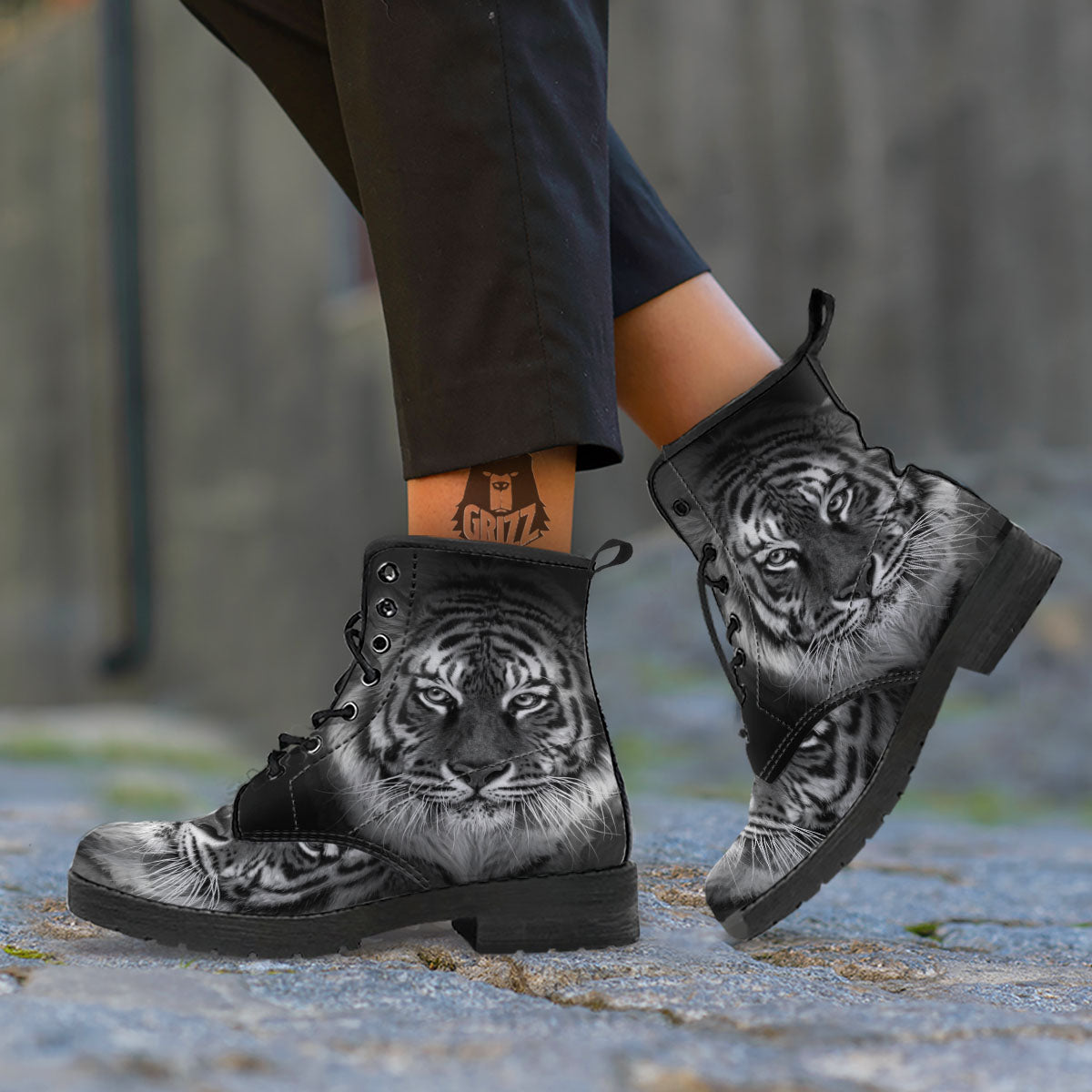 White Bengal Tiger Monochrome Print Leather Boots-grizzshop