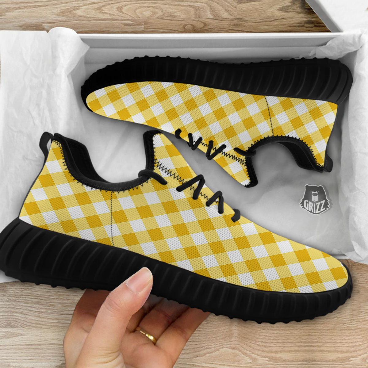 White Gingham And Yellow Honey Print Black Walking Shoes-grizzshop