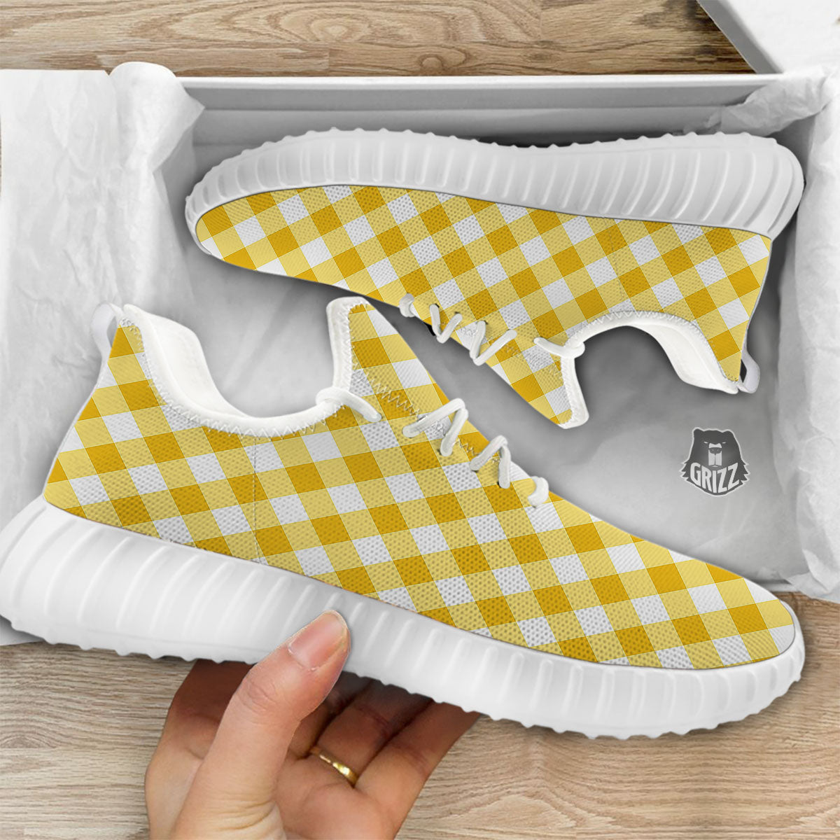 White Gingham And Yellow Honey Print White Walking Shoes-grizzshop