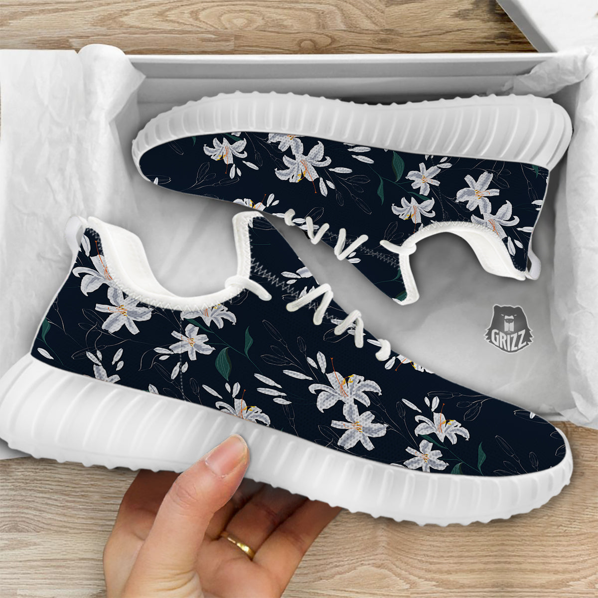 White Lily Black Print Pattern White Walking Shoes-grizzshop