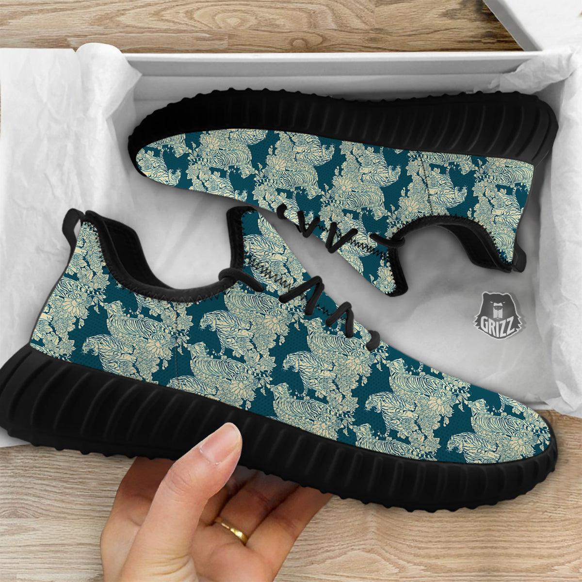 White Tiger Japanese Print Pattern Black Walking Shoes-grizzshop