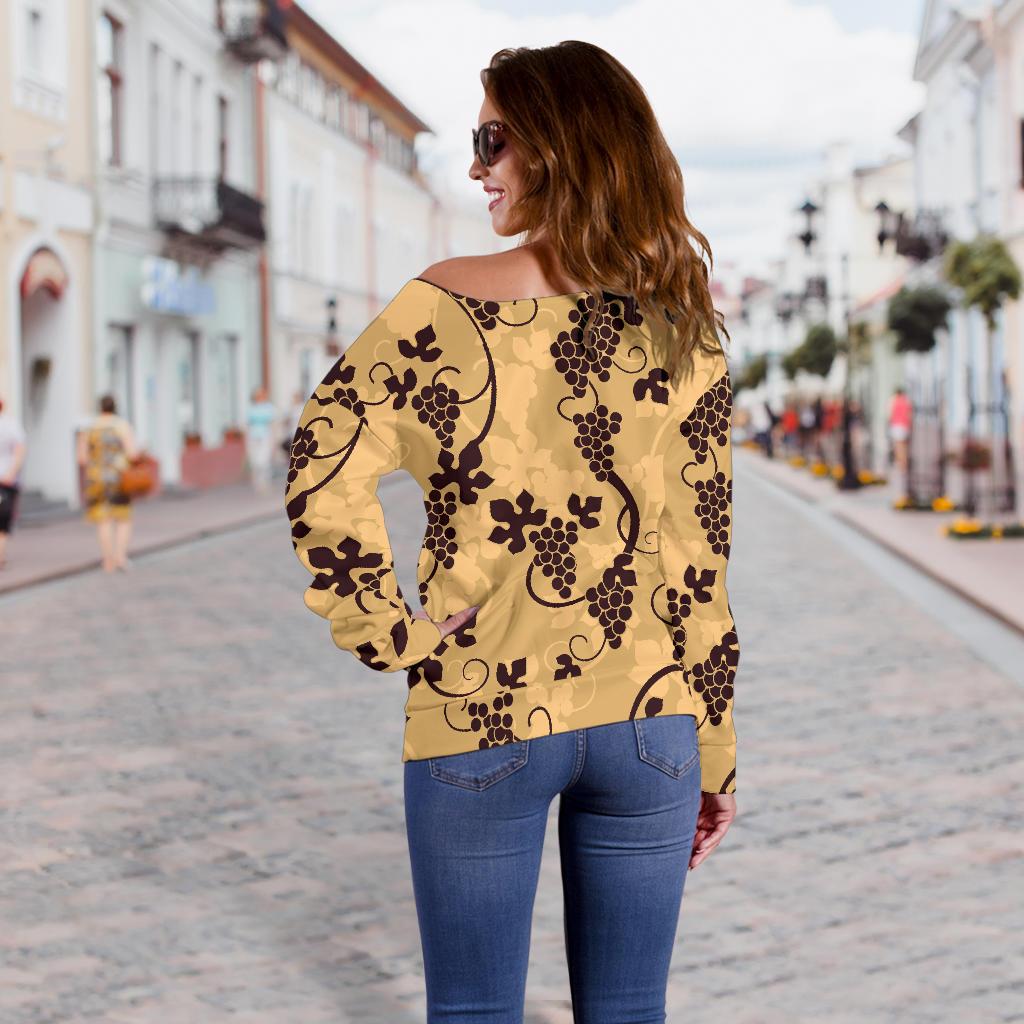 Wine Grape Pattern Print Women Off Shoulder Sweatshirt-grizzshop