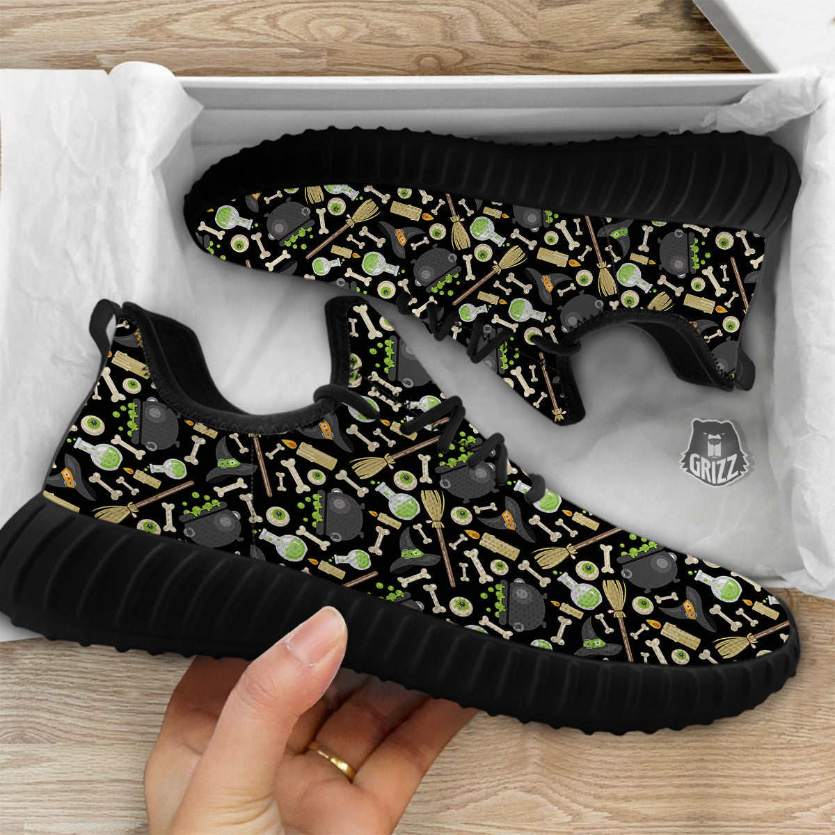 Witch Cauldron Green Print Pattern Black Walking Shoes-grizzshop