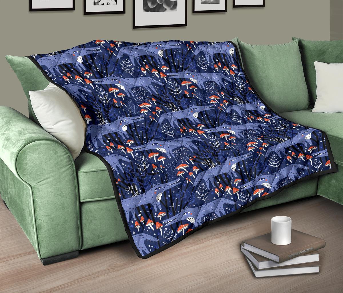 Wolf Cartoon Pattern Print Quilt-grizzshop