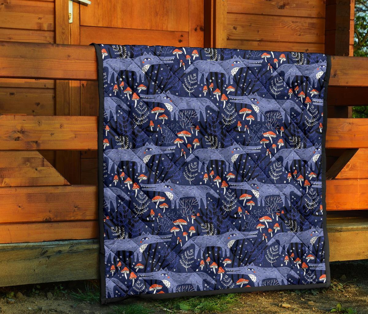 Wolf Cartoon Pattern Print Quilt-grizzshop