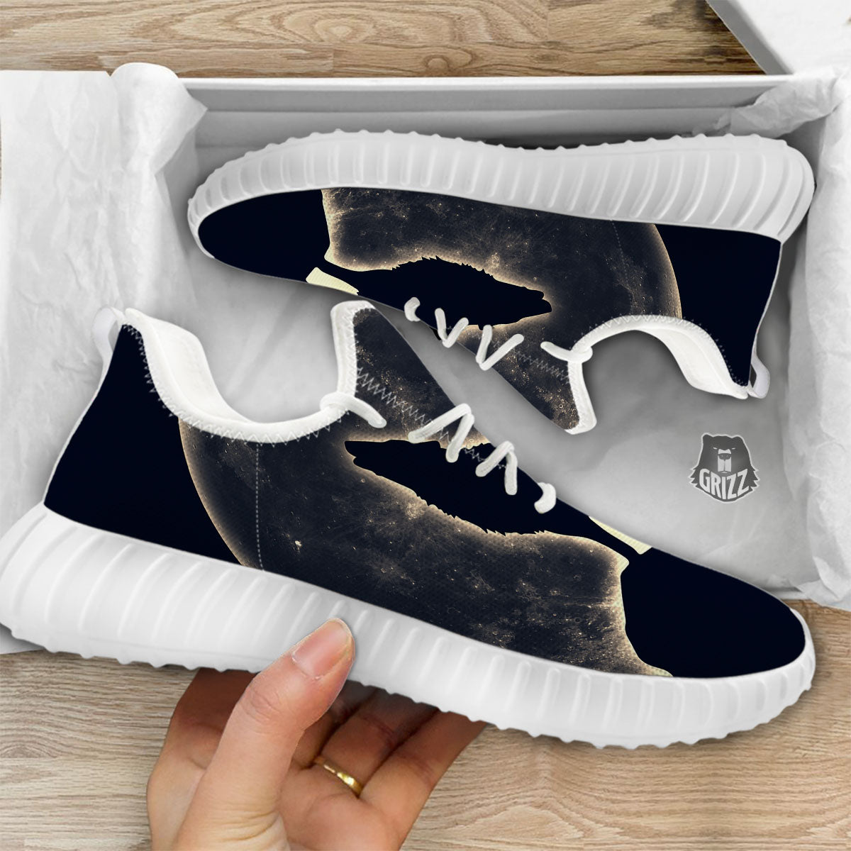 Wolf Moonlight Print White Walking Shoes-grizzshop