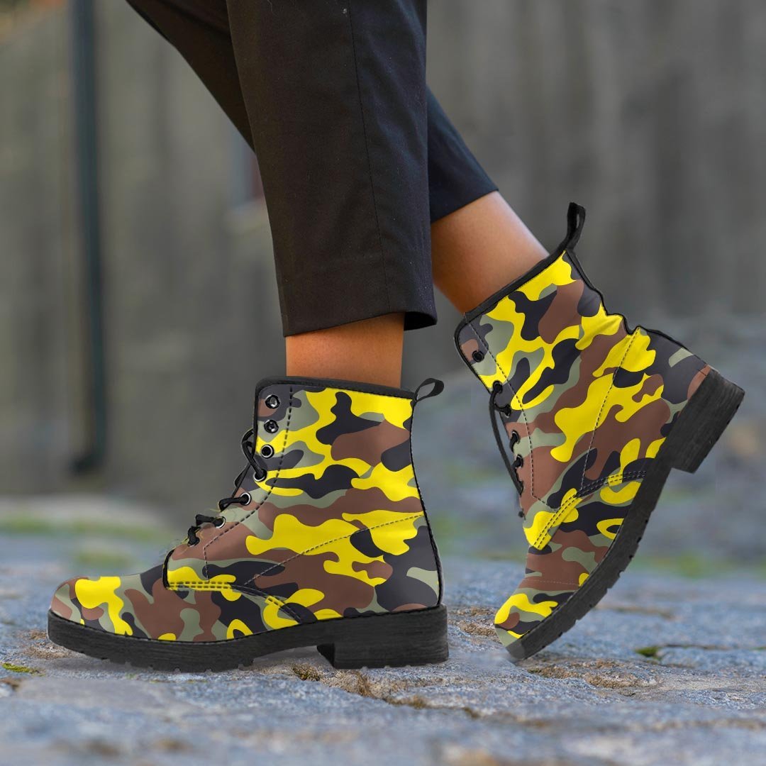 Woodland And Yellow Camo Print Men's Boots-grizzshop