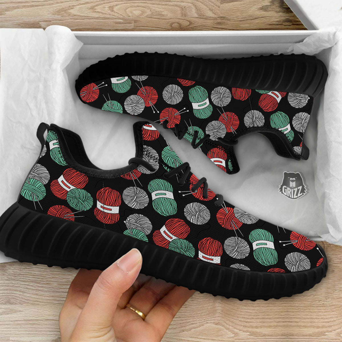 Yarn Knitting Print Pattern Black Walking Shoes-grizzshop