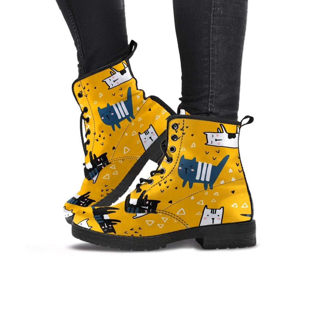 Yellow Doodle Cat Print Women's Boots-grizzshop