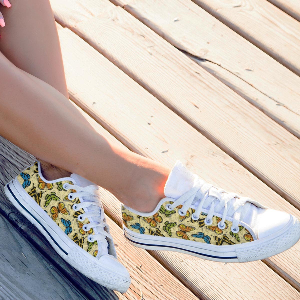 Yellow Butterfly Pattern Print Men's Low Top Shoes-grizzshop