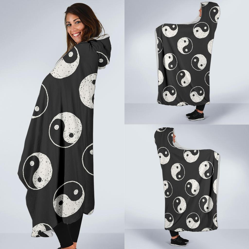 Yin Yang Black Pattern Print Hooded Blanket-grizzshop