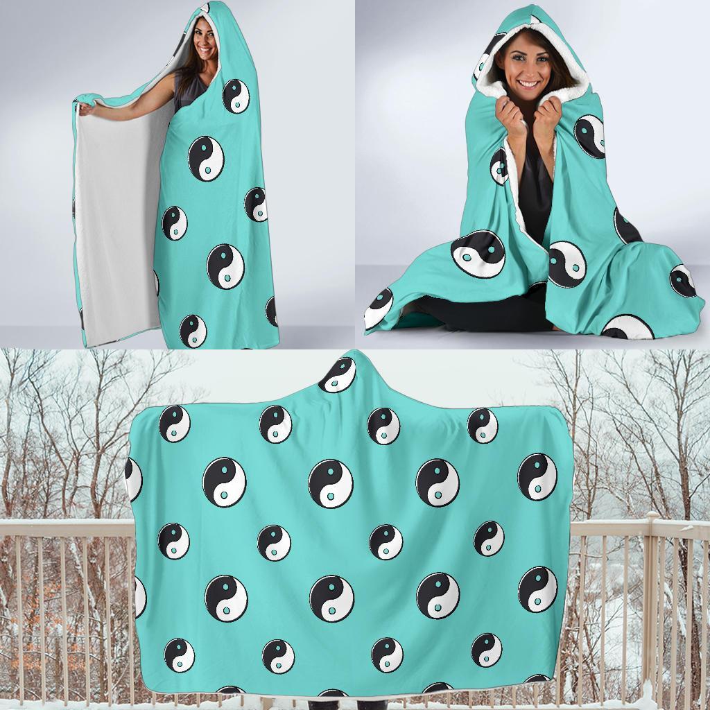 Yin Yang Blue Pattern Print Hooded Blanket-grizzshop