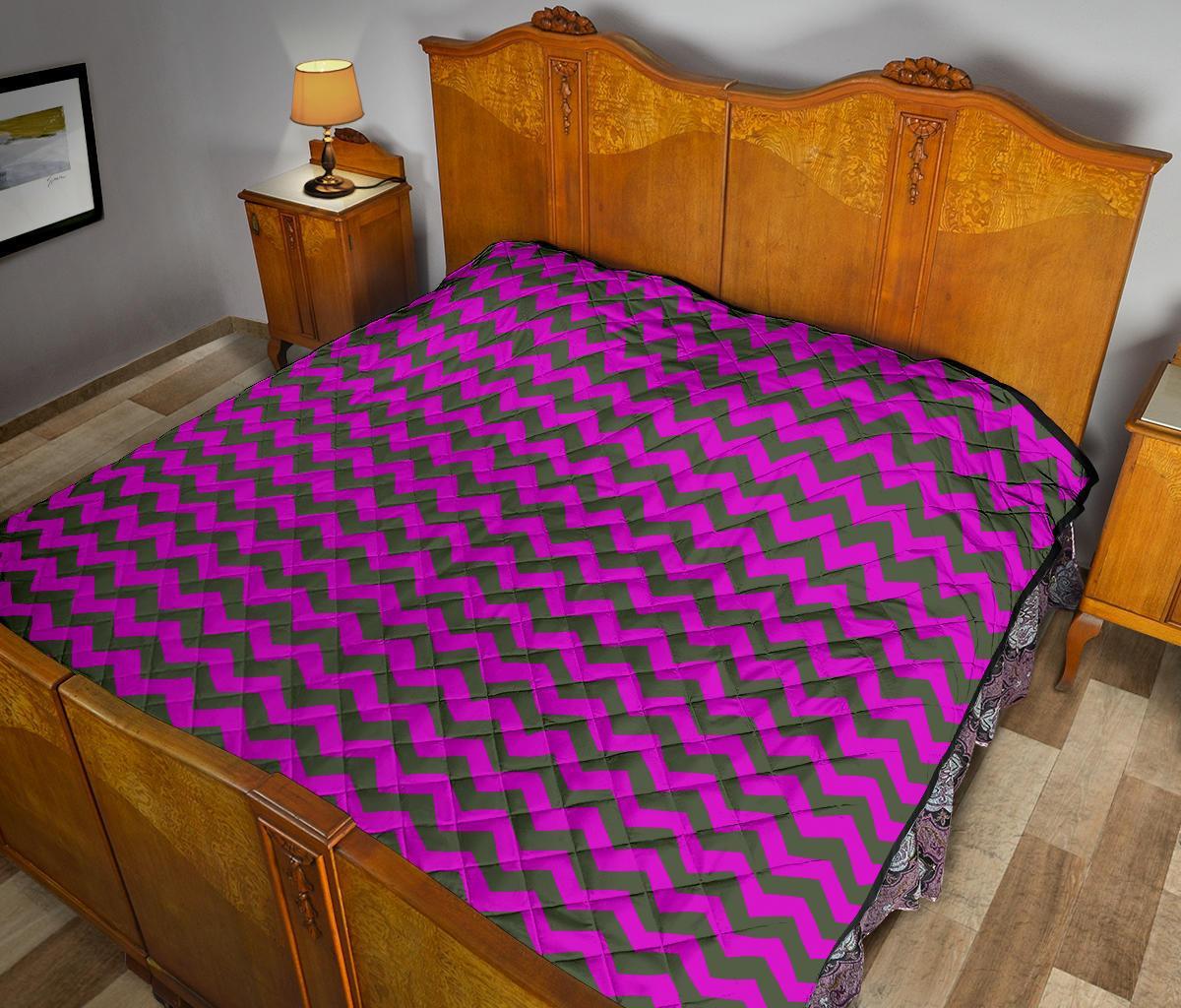 Zig Zag Purple Pattern Print Quilt-grizzshop