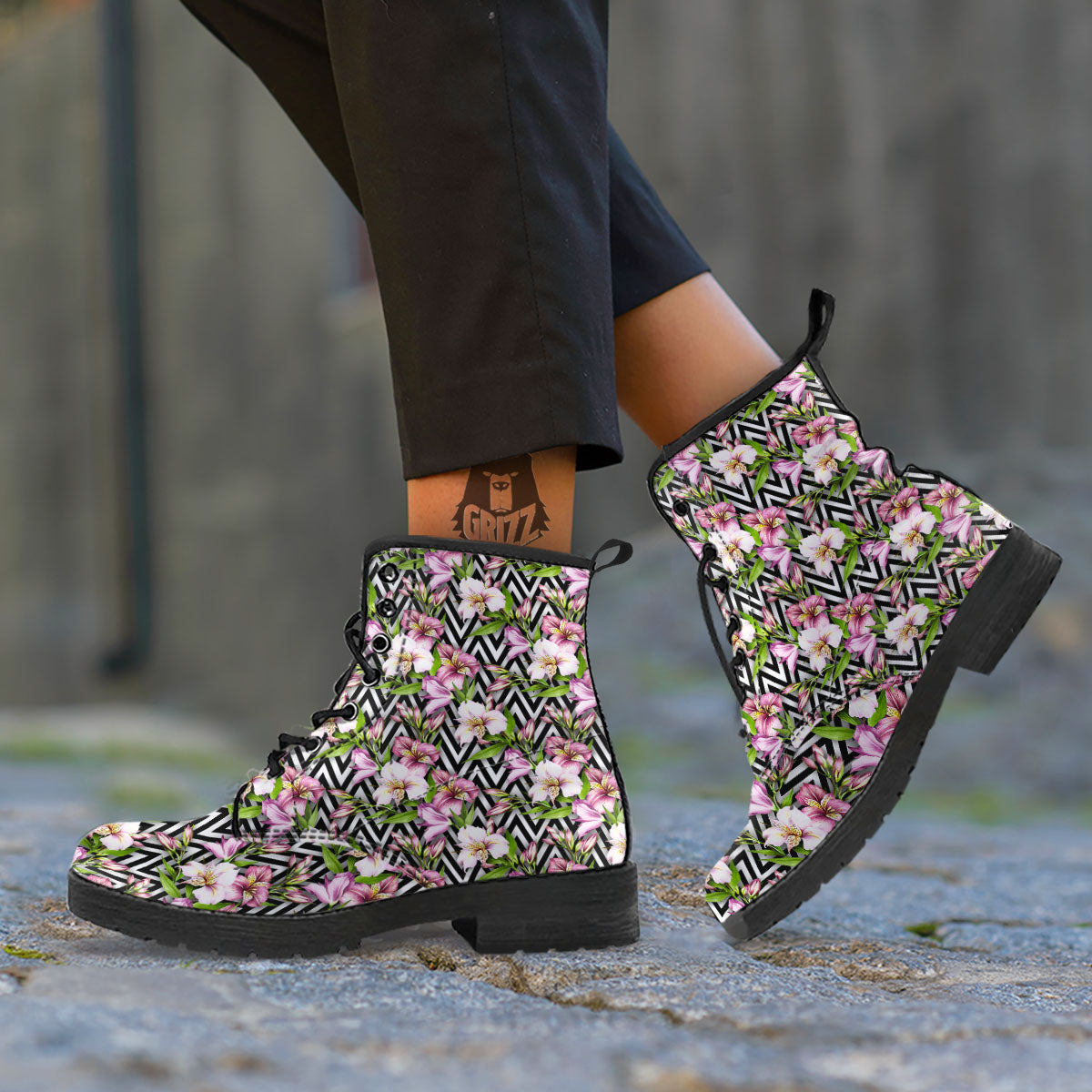 Zigzag Alstroemeria Purple Print Pattern Leather Boots-grizzshop