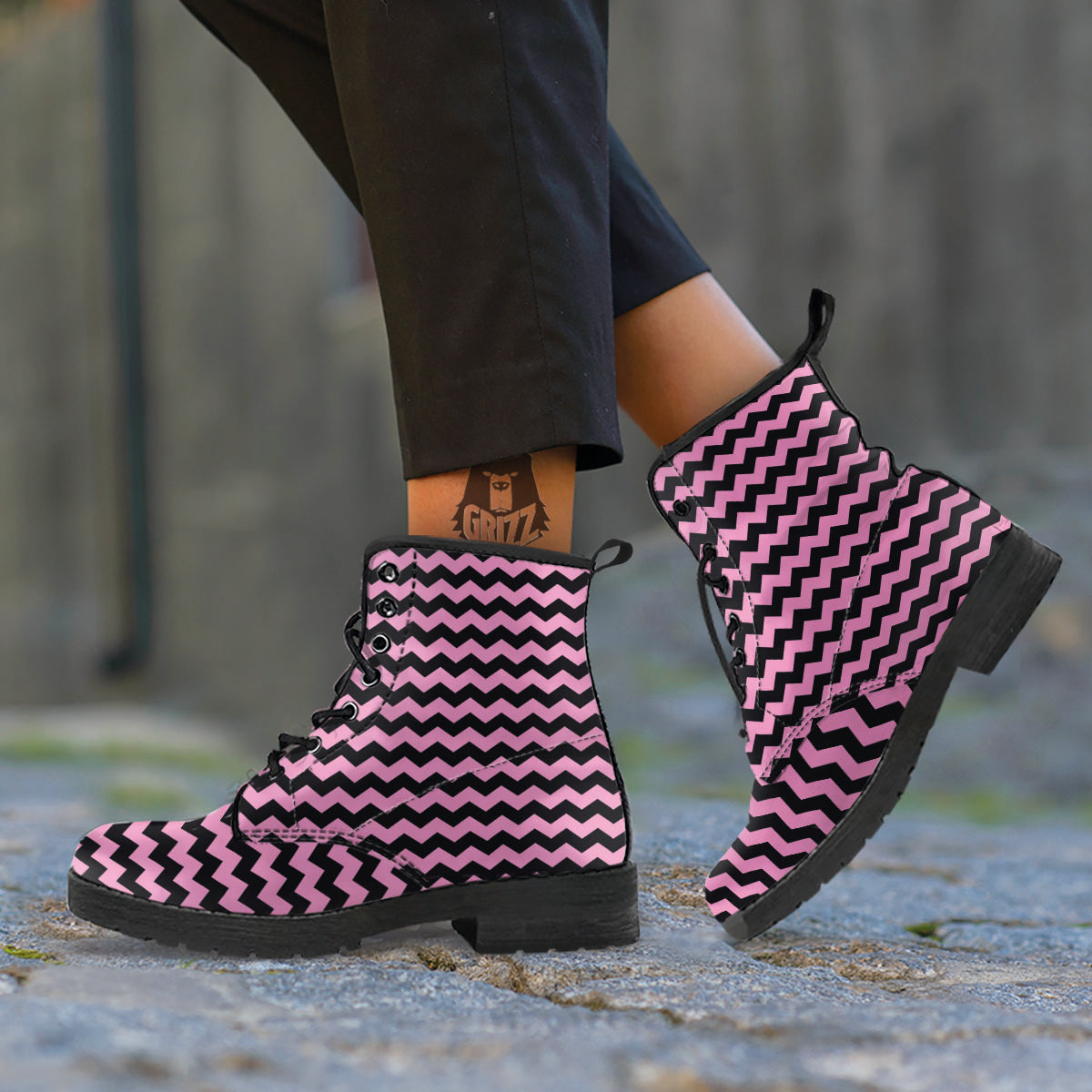 Zigzag Black And Pink Print Pattern Leather Boots-grizzshop