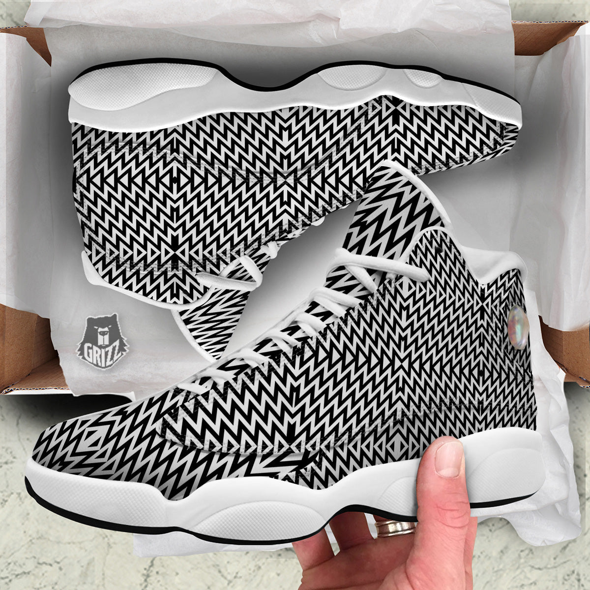 Zigzag Lines Black Print Pattern White Basketball Shoes-grizzshop