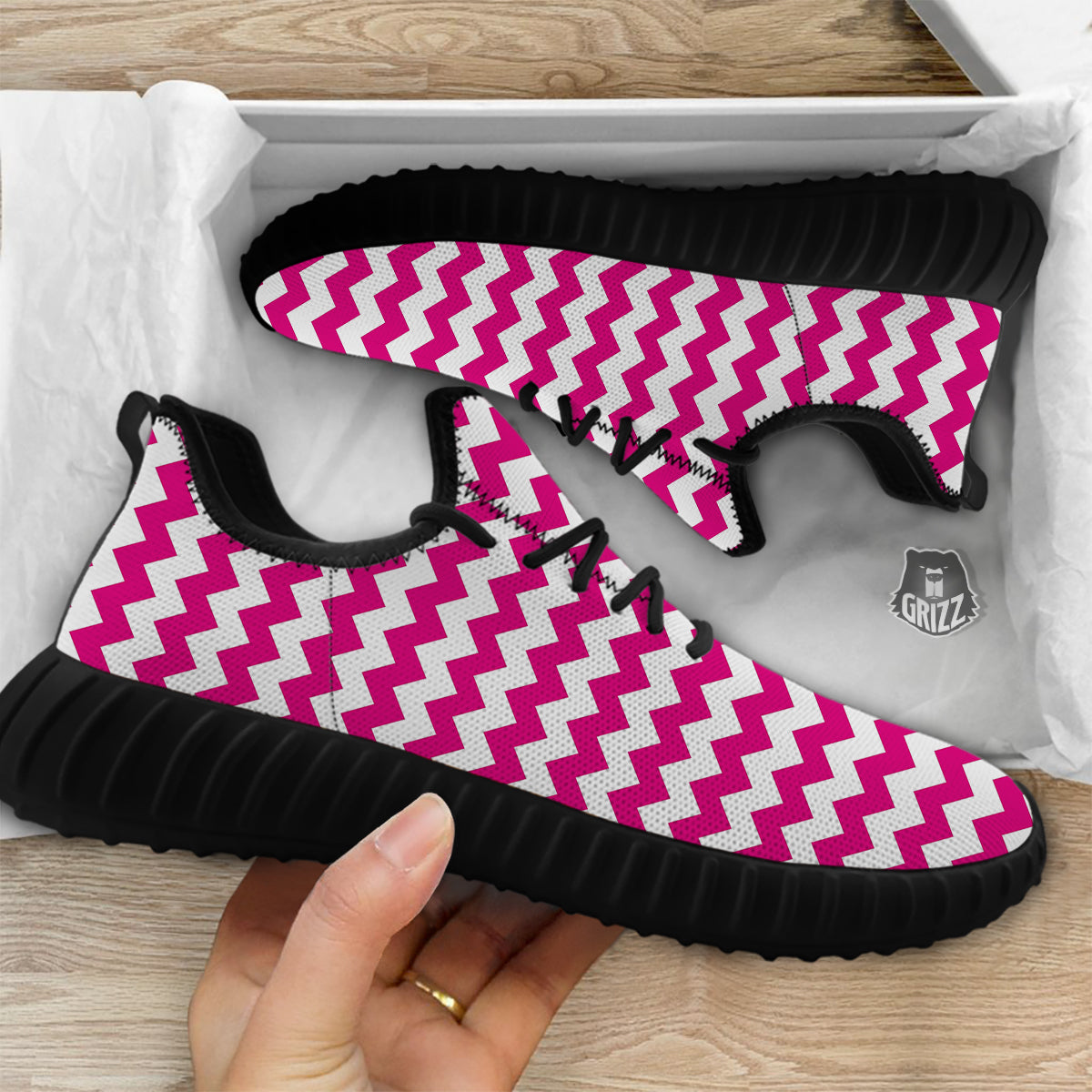 Zigzag Pink And White Print Pattern Black Walking Shoes-grizzshop