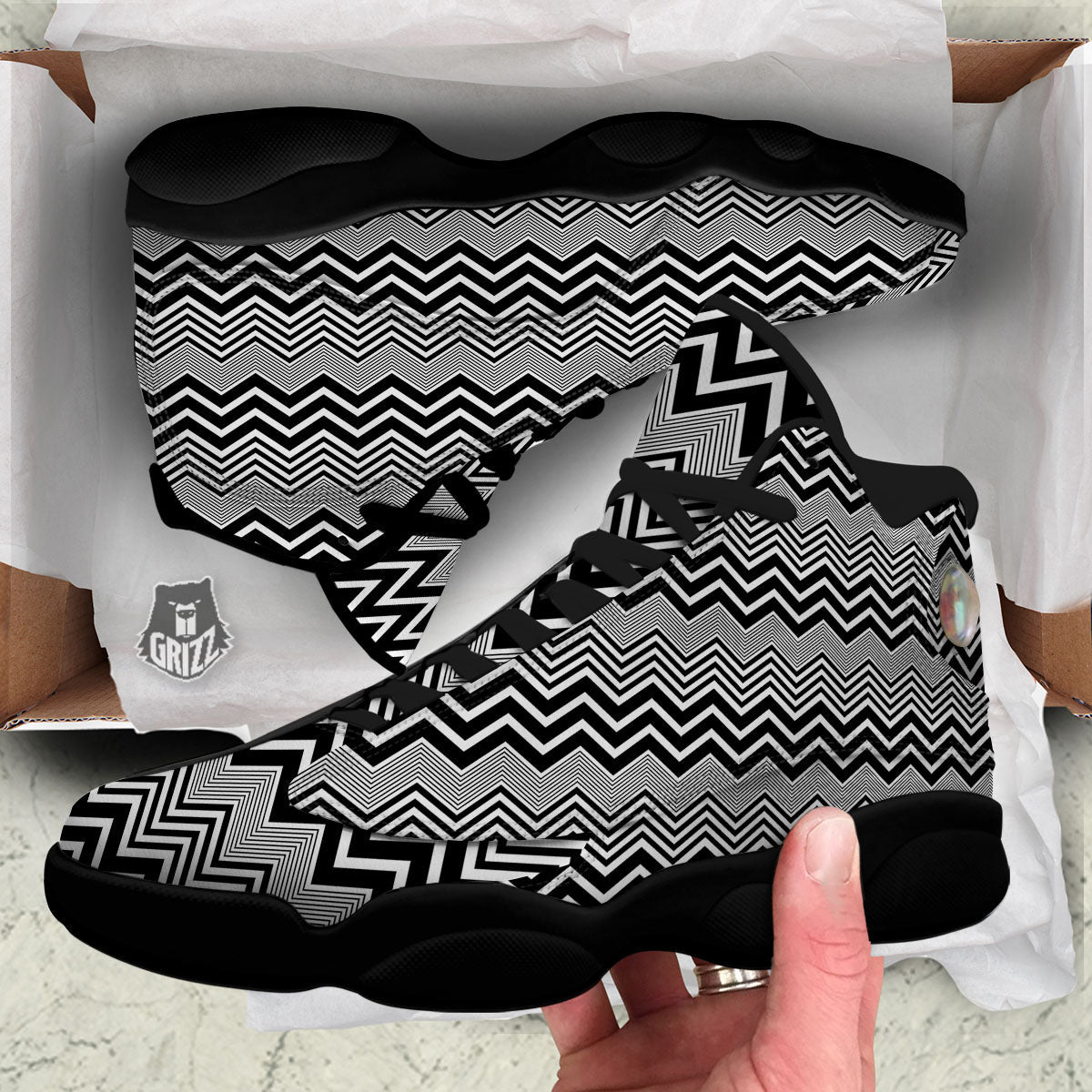 Zigzag White And Black Print Pattern Black Basketball Shoes-grizzshop