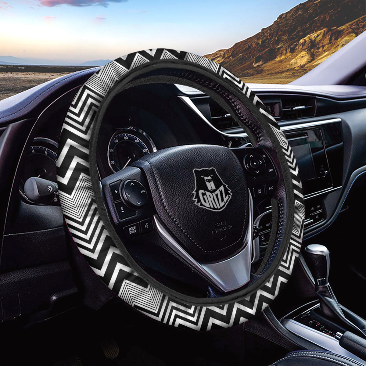 Zigzag White And Black Print Pattern Car Steering Wheel Cover-grizzshop