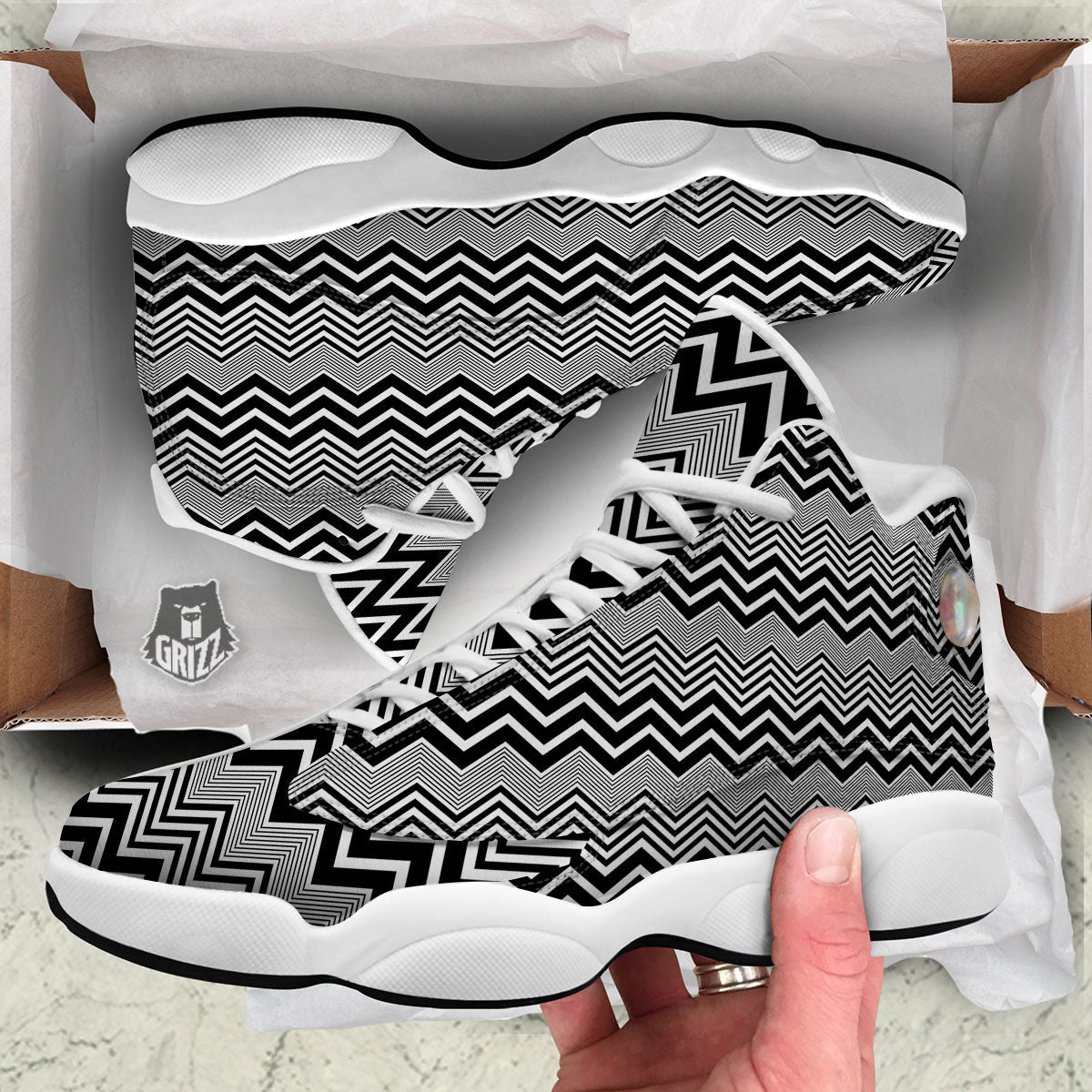 Zigzag White And Black Print Pattern White Basketball Shoes-grizzshop