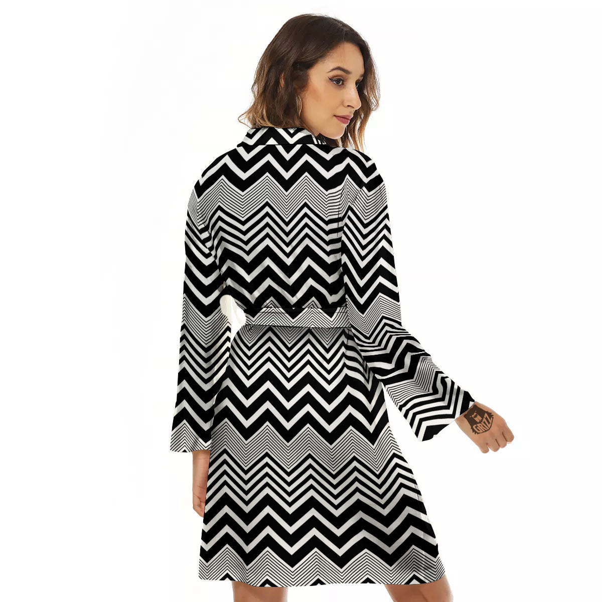 Zigzag White And Black Print Pattern Women's Robe-grizzshop